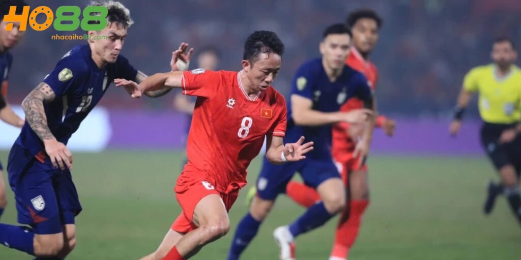 Kinh nghiệm là nên phân tích lịch sử đối đầu giữa 2 đội